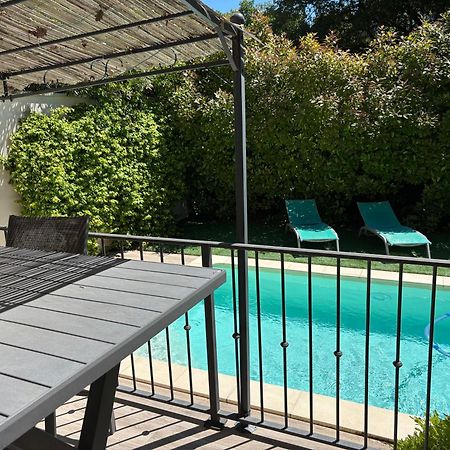 Les Jardins Du Castelas - Piscines, Jardins Et Spas Privatifs Uchaux Esterno foto